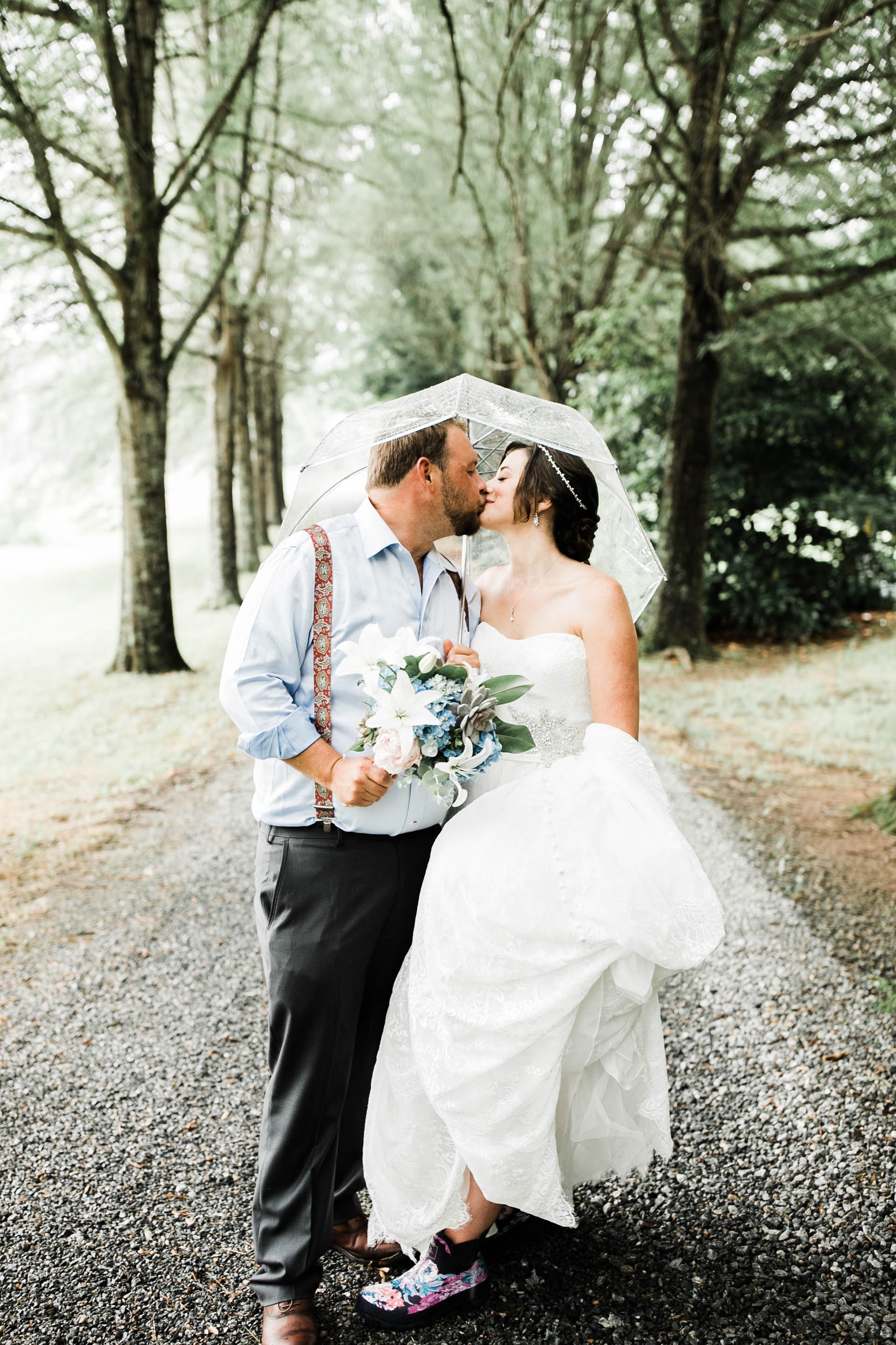 North Carolina Mountain Wedding by Alicia Caitlyn Photography